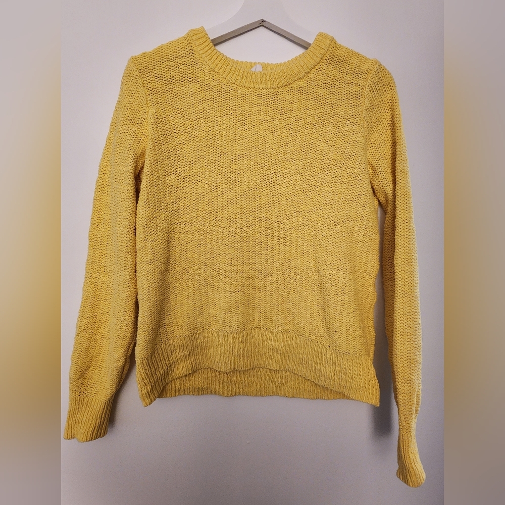 GAP Women's Crew Sweater in Sunny Yellow